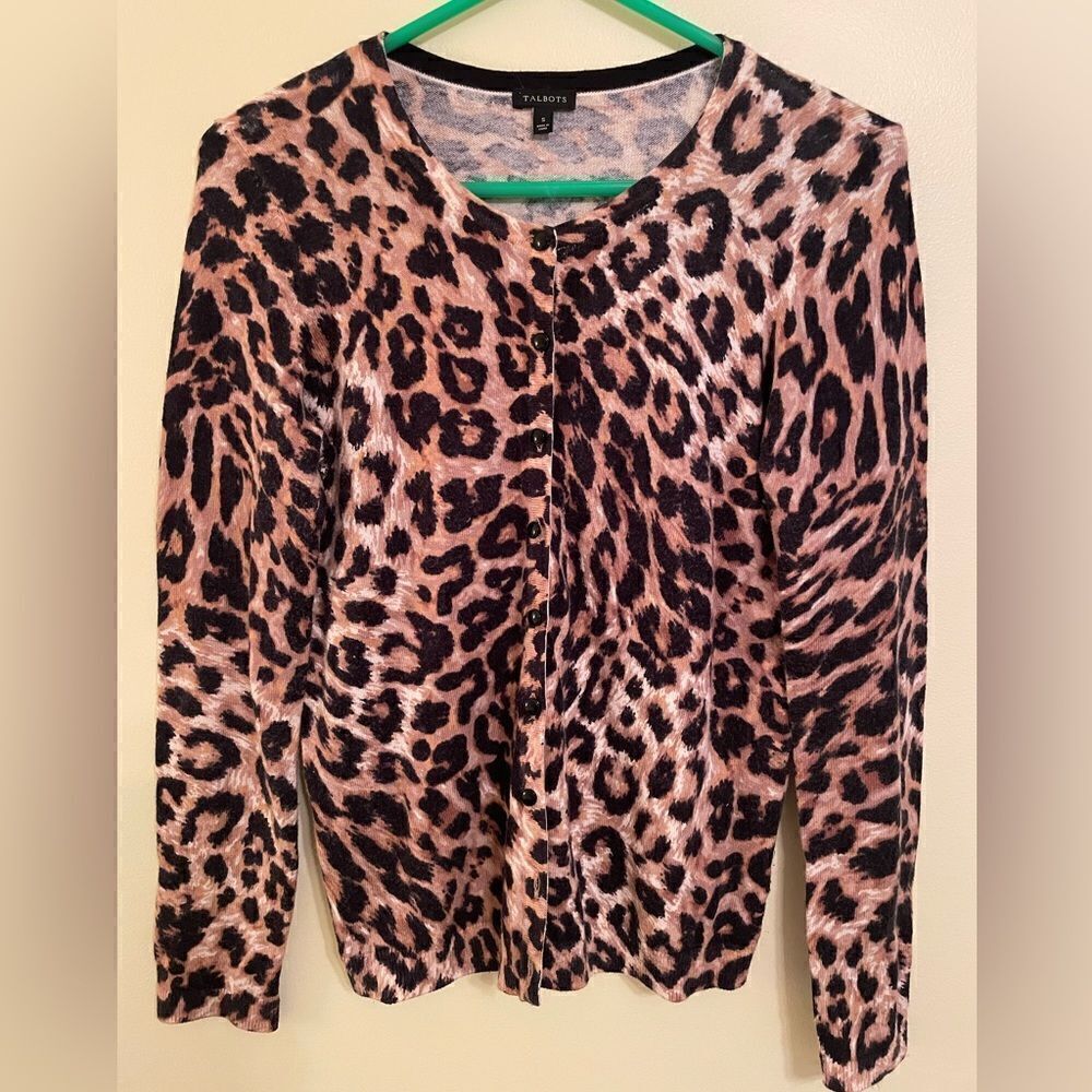 Talbots Women’s Cheetah Print Button Down Cardigan Sweater Size Small